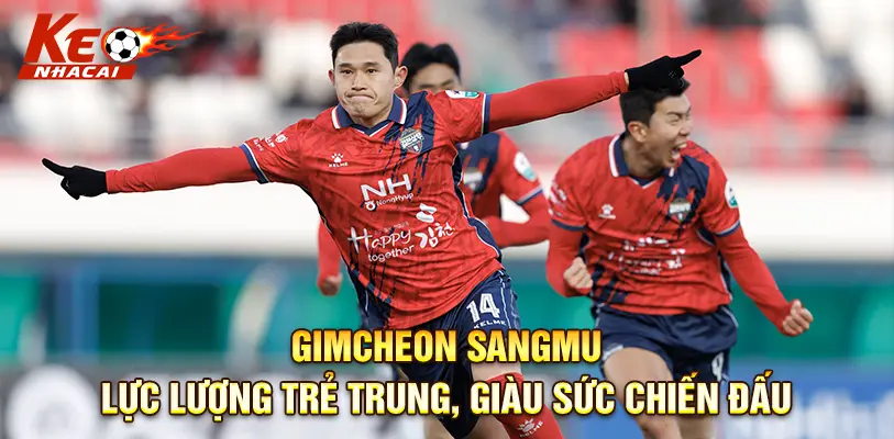 Các cầu thủ Gimcheon Sangmu quyết tâm giành chiến thắng trên sân nhà