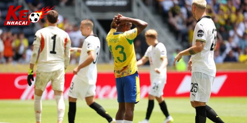 Phân tích của giới chuyên môn về trận Sundowns đấu với Dortmund